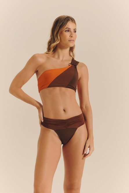 CALÇA STRING EMPINA